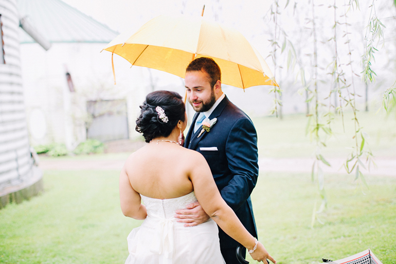 rainy wedding day picutres