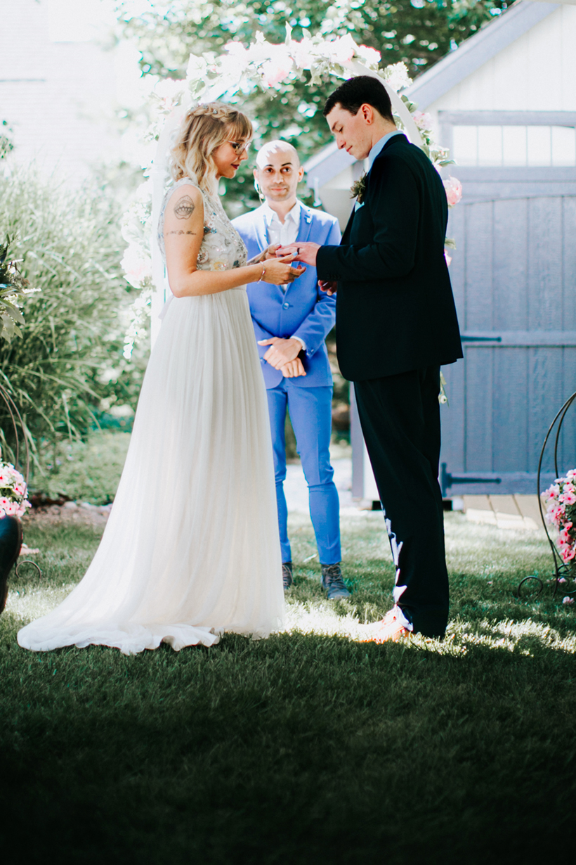backyard wedding ceremony in Metamora Illinois