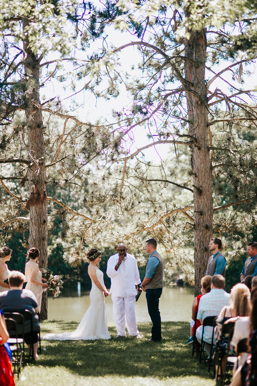 wedding ceremony in the pine trees